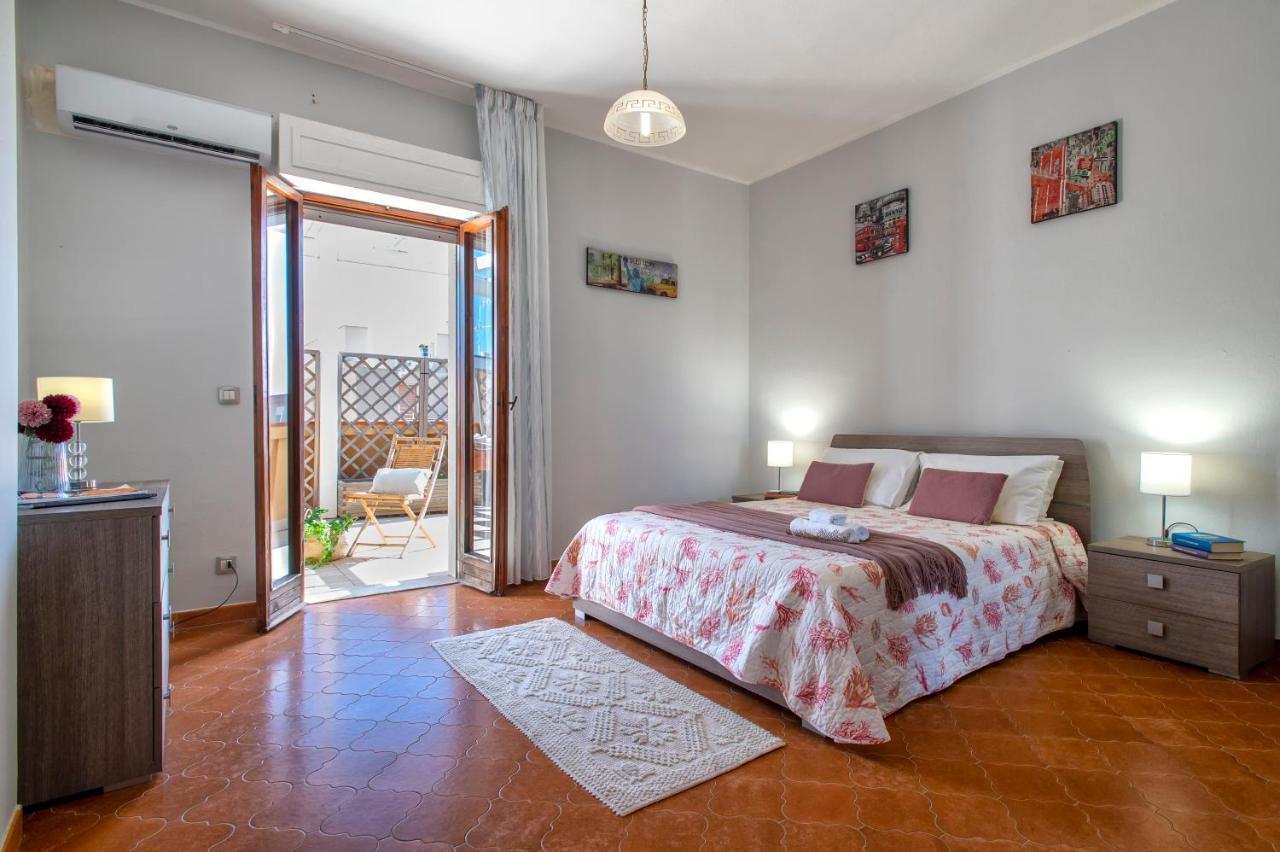 Lungomare Garibaldi - Attico A Due Passi Dal Mare Apartment Alghero Exterior photo