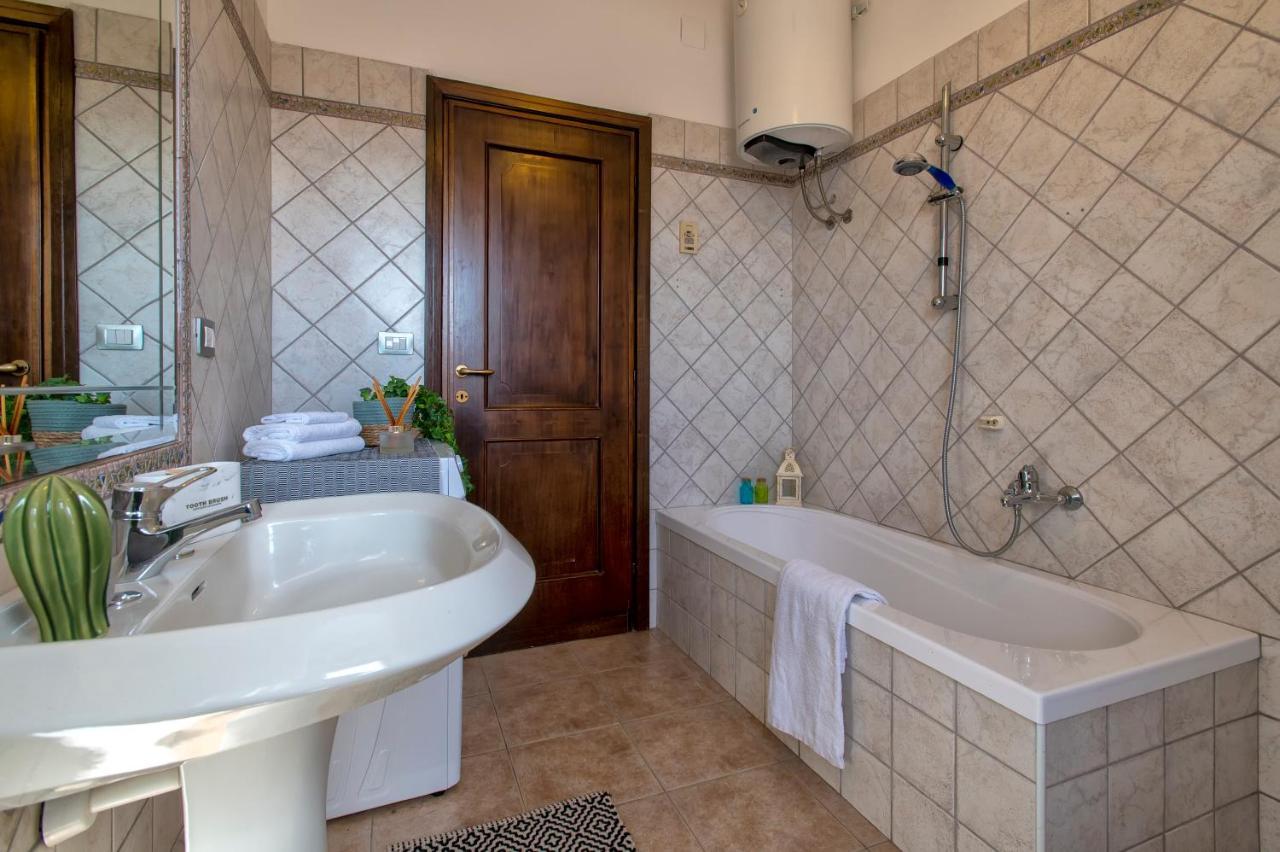 Lungomare Garibaldi - Attico A Due Passi Dal Mare Apartment Alghero Exterior photo